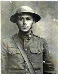 Alonzo Hyatt Kelly in his WWI army uniform.