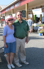 Peter and Sharon Francisco at the Lakeside Farmers Market.
