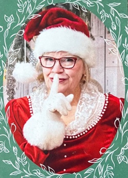 Mrs. Claus with a Cause.