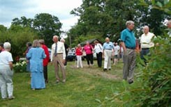 HCHS members on the grounds of Beth Elon.