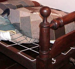 Rope bed.