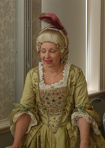 The Colonial Dance Club of Richmond demonstrated English Country Dance at the December 2011 HCHS meeting.