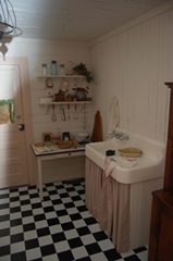 HCHS members and Henrico Concert Band musicians enjoyed touring Clarke-Palmore House.