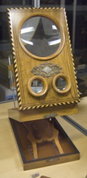 More elaborate stereoview.