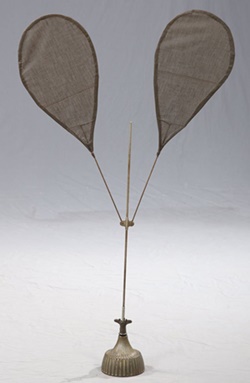 Metal Victorian shoo fly.