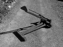 This five-foot long instrument broke rotted and dried hemp fibers to free the fibers.